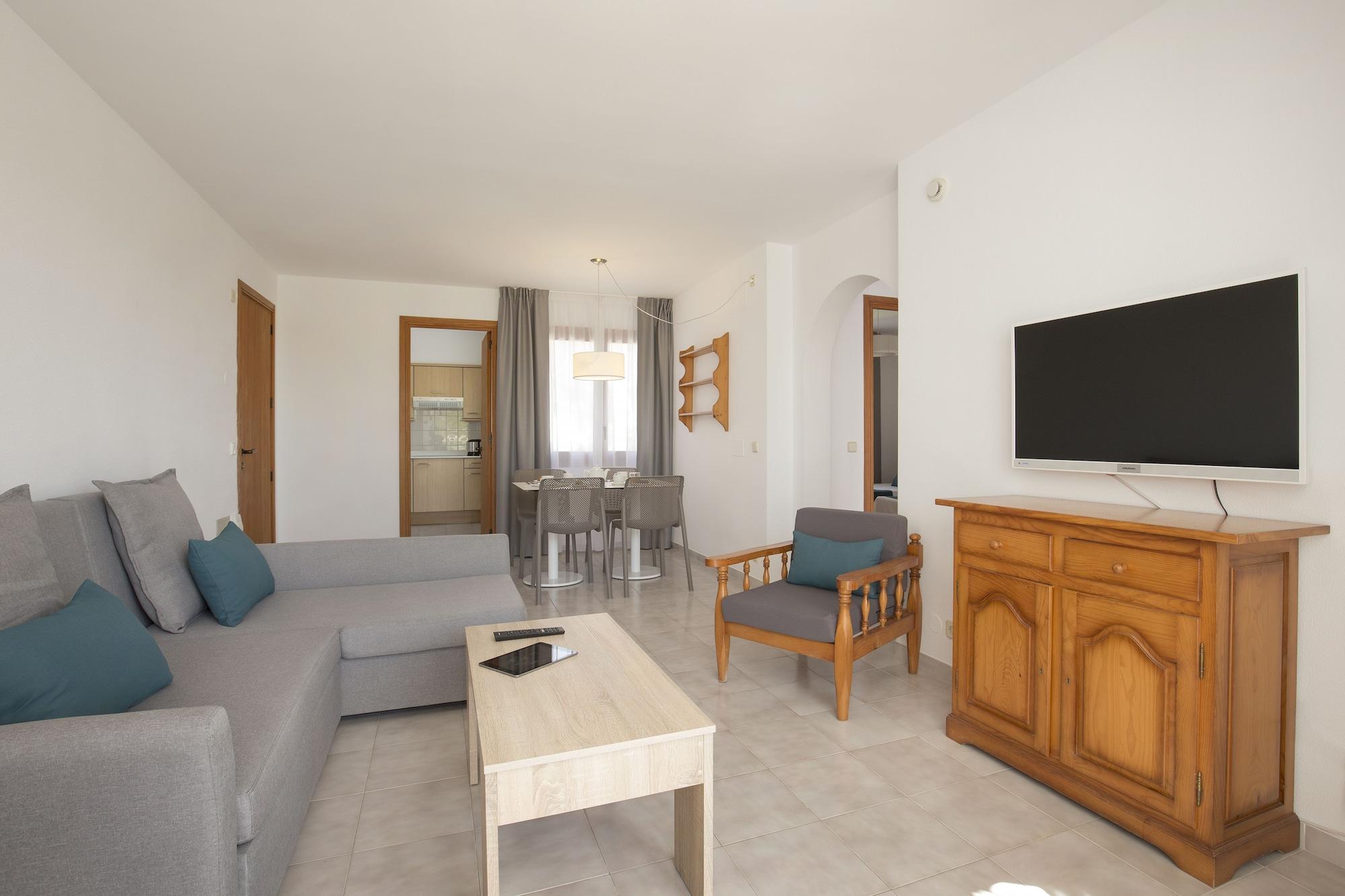 Velas Apartment *